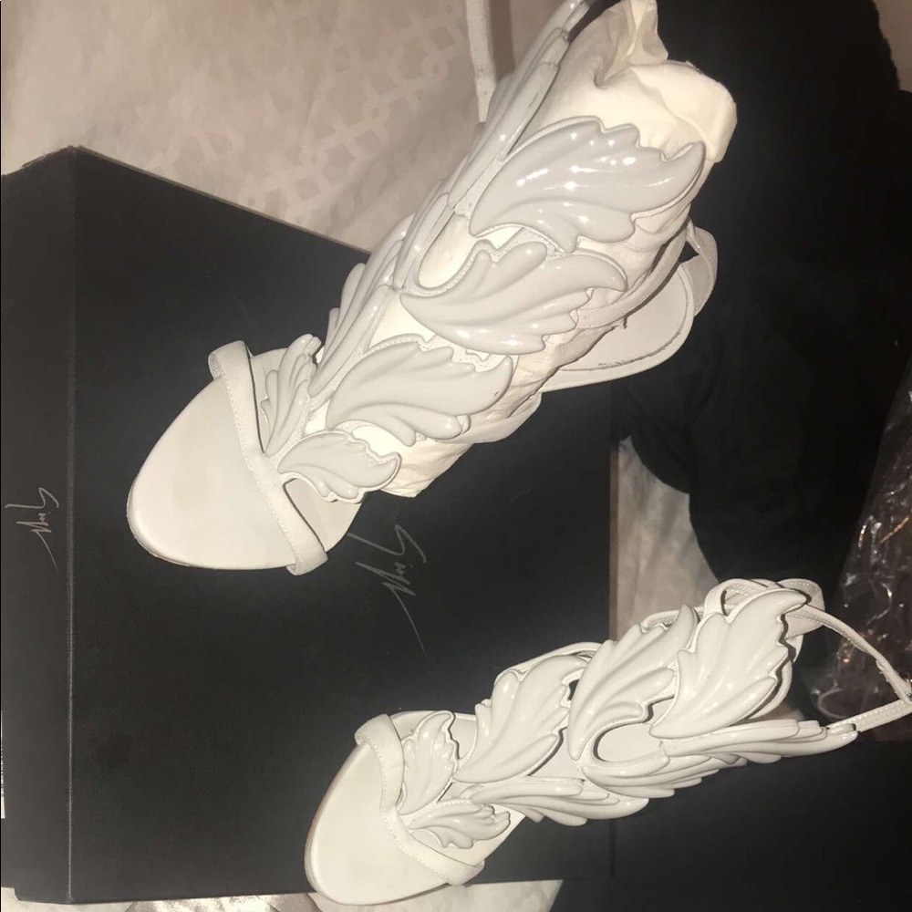 High heel shoes